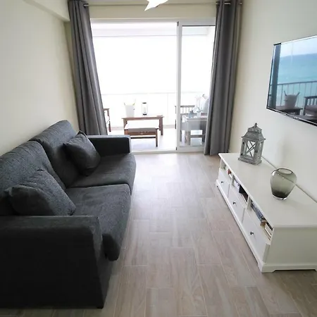 Bellavista Apartment *